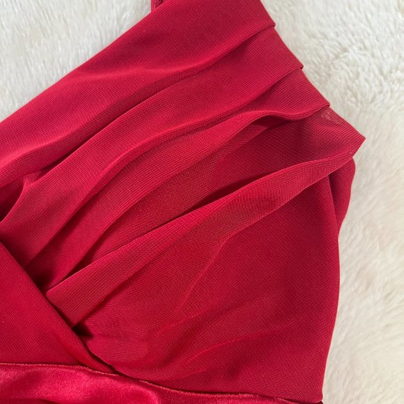 Red Ruched Formal Dress - Picture 6 of 6